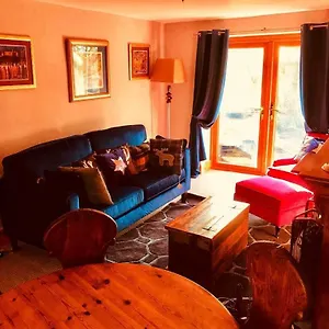 Holiday home The Cottage, Grotton Hall, Lydgate,, Saddleworth